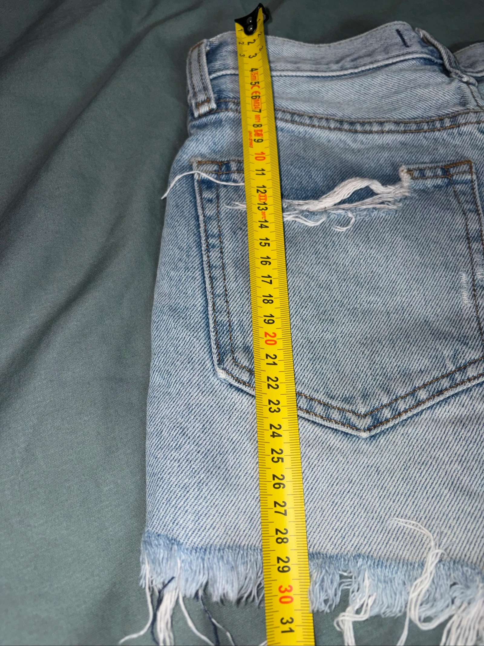 Titel: Set van 2 jeanshorts Zara & Abercrombie – Maat 34/36 – Zeer goede staat – photo 6